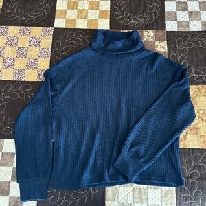 Women's Navy Blue Light Weight Turtleneck, Crop style, Oversized
